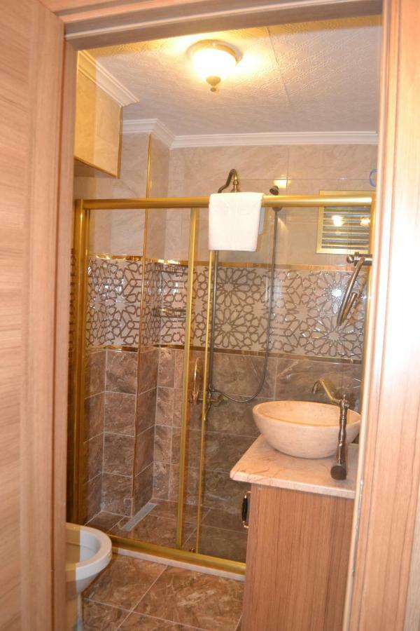 La Casa Suites Istanbul Exteriör bild